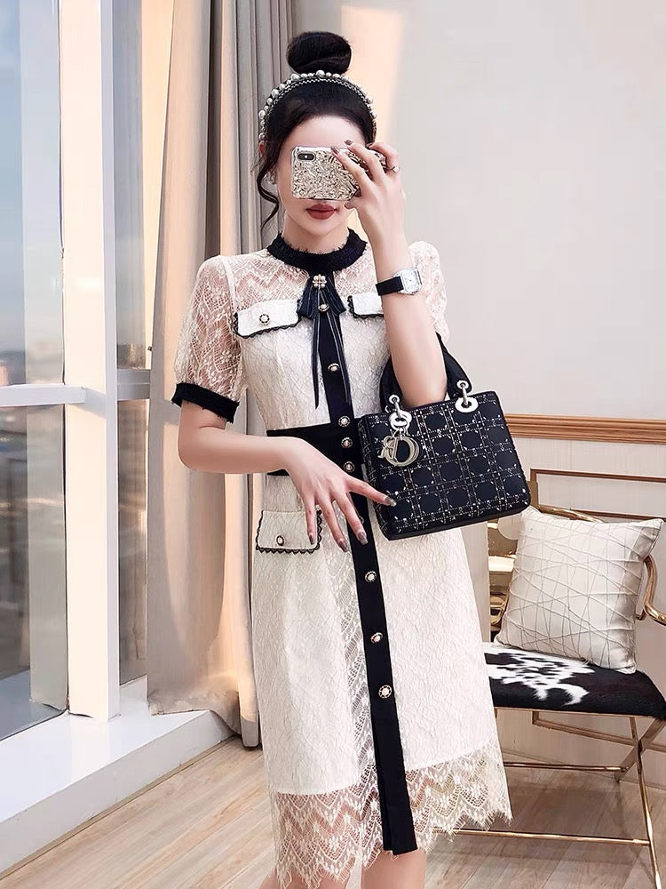 White skirt women's 2022 new summer dress mid-length royal sister light familiar light luxury temperament ladies lace dress