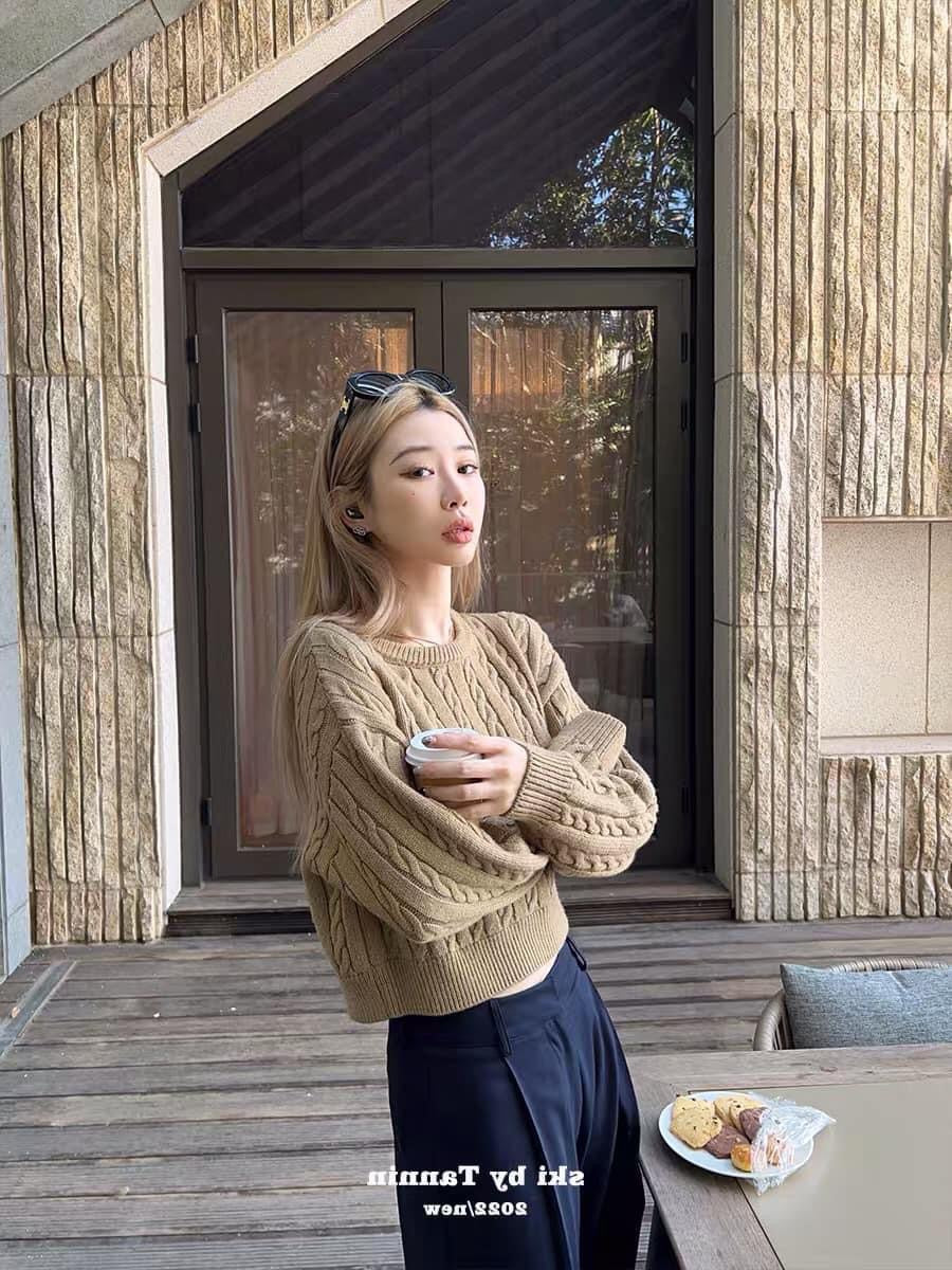 The proportion of skibyTannin miu *twist short sweater women's autumn and winter lazy style soft waxy knitted pullover top