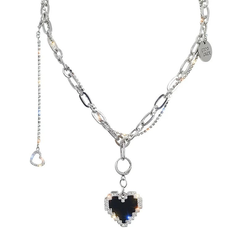 Sweet and cool hot girl ~ micro-set zircon love necklace female 2022 new ins hip-hop wild neck chain collarbone chain