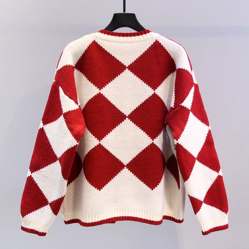 Contrasting color diamond grid embroidered sweater jacket women's autumn and winter 2022 new loose design Western-style knitted cardigan