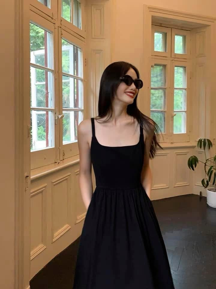 pusumede black sling dress women's summer 2022 new a-line skirt high-q Lee Nhi Boutique pusumede black sling dress women's summer 2022 new a-line skirt high-q Lee Nhi Boutique