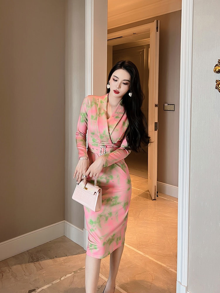 European Station Little Femininity Temperament Women's Wear Mature Wind Pink Dress Advanced Sense Temperament Lady Skirt Belt
