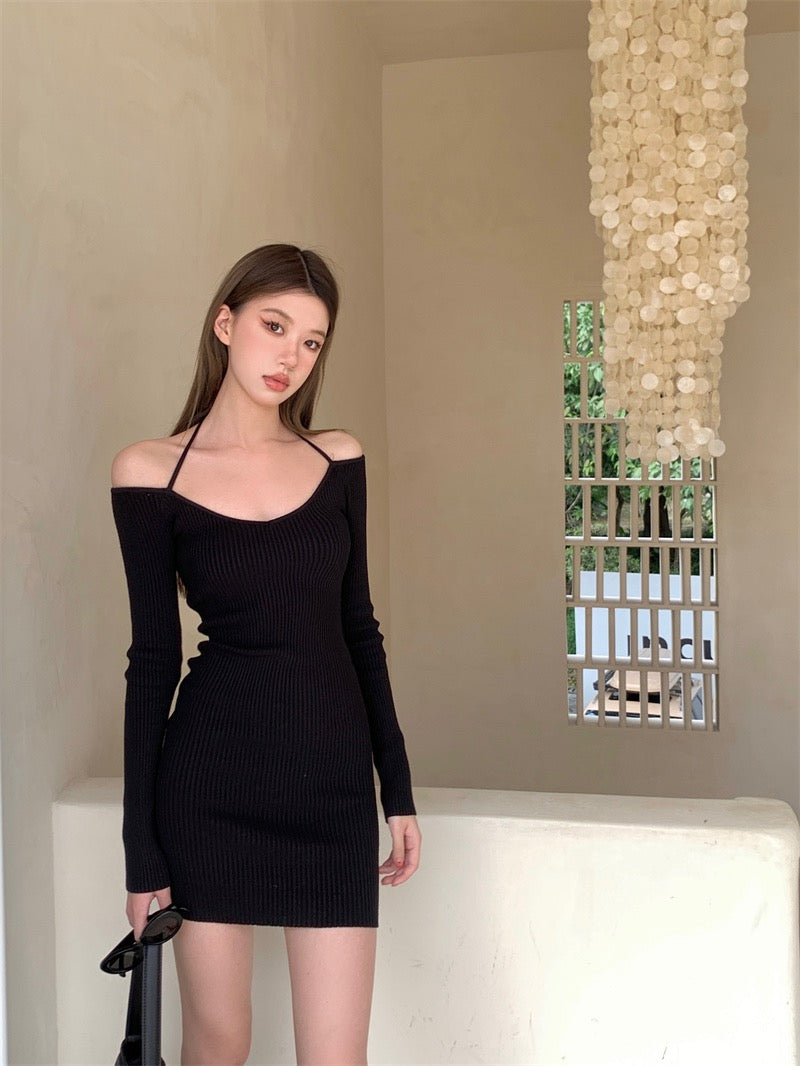 Korean version of sexy long-sleeved knitted dress women's autumn self- Lee Nhi Boutique Korean version of sexy long-sleeved knitted dress women's autumn self- Lee Nhi Boutique