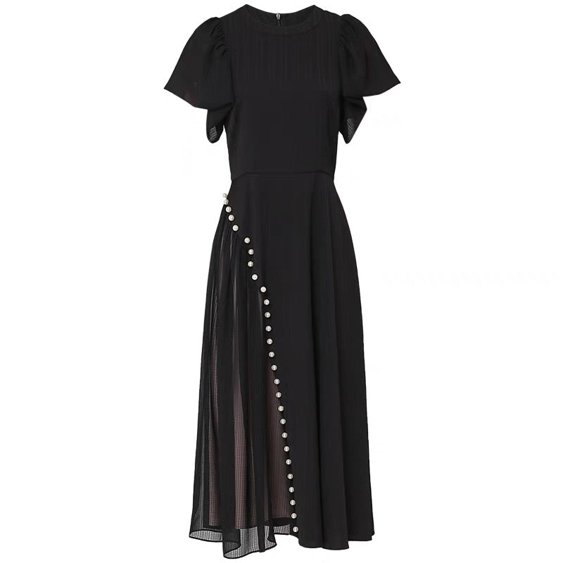 2022 summer new fashionable round neck lotus leaf short-sleeved slim fit commuter large pendant pearl decoration black dress