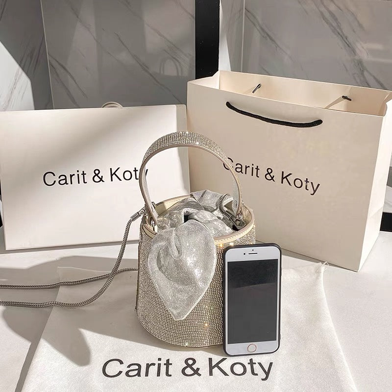 Niche design rhinestone bag 2021 new trendy fashion diamond bow bucket bag chain bag one shoulder messenger