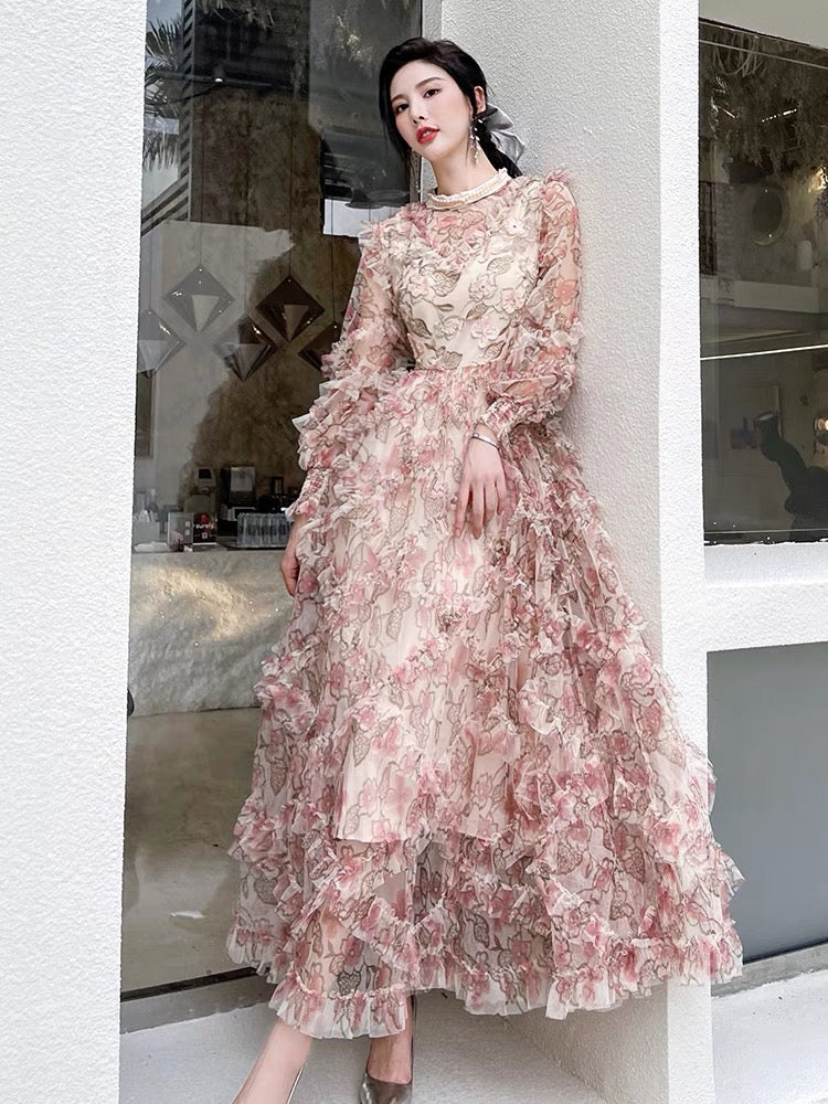 European station women's clothing 2022 new retro long-sleeved dress is gentle, wear a mesh long skirt, spring and winter first love 1414