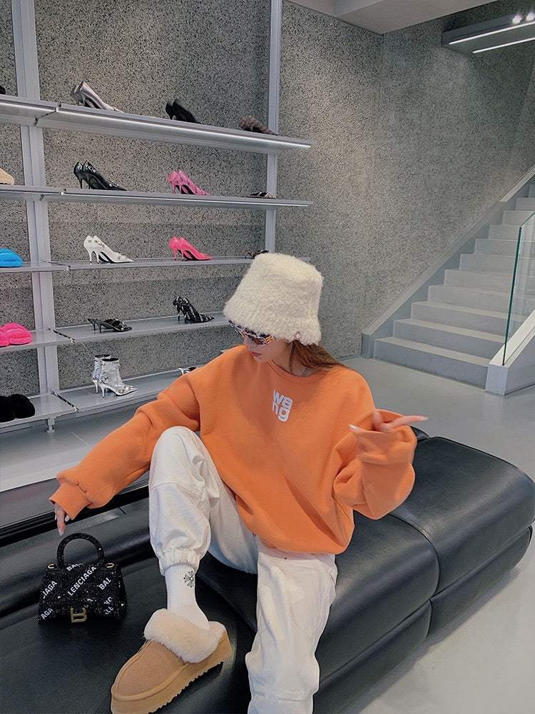 Zhao Chenchen Orange Plus Velvet Letter Printed Round Neck Sweater Women's Autumn and Winter Loose Slim Warm Long-sleeved Top Trendy
