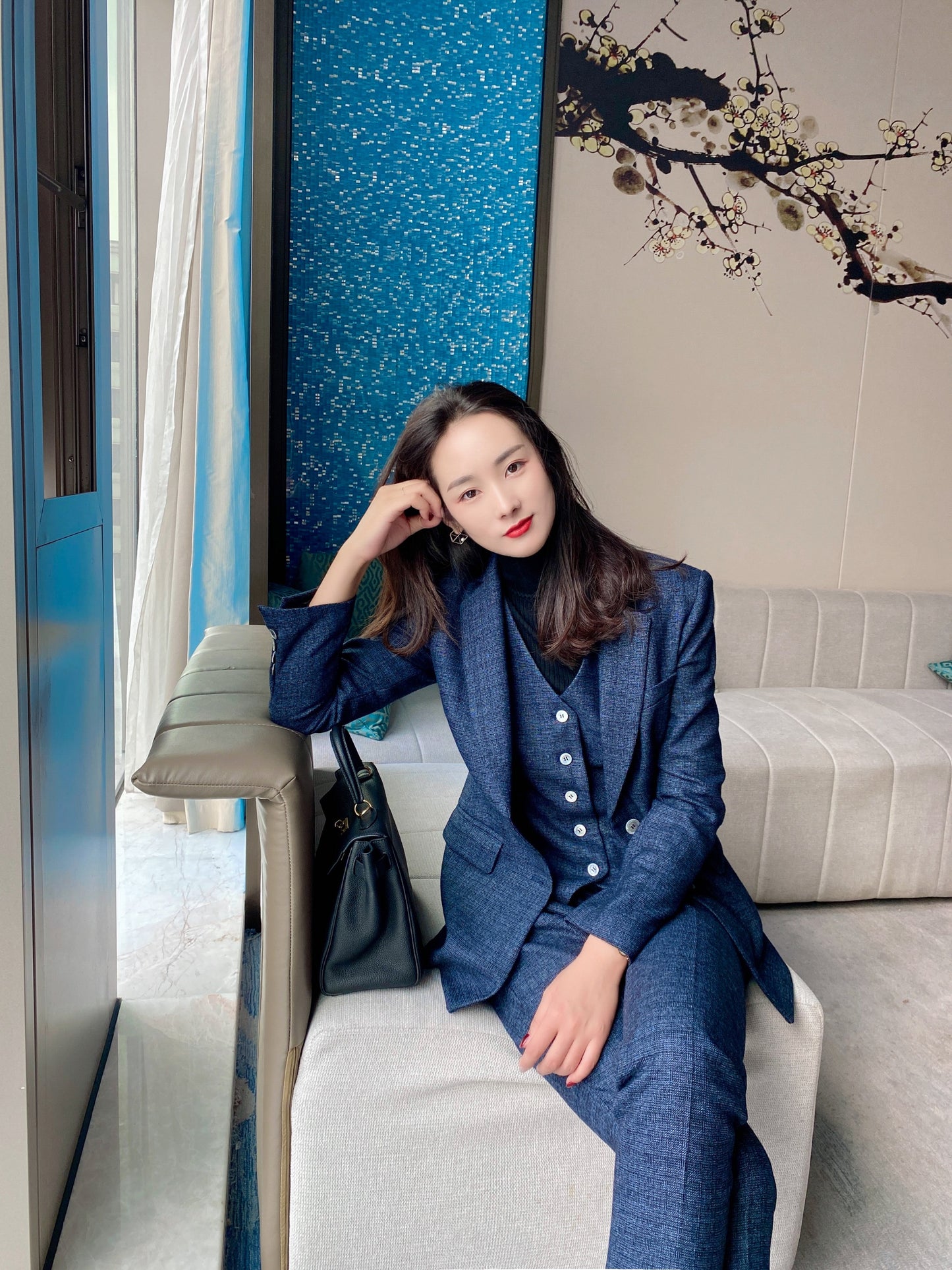 2021 Autumn and Winter New Thick Wool Suit Tibetan Blue OL Casual Fashion Vest Top Pepper Pants Three-piece Set