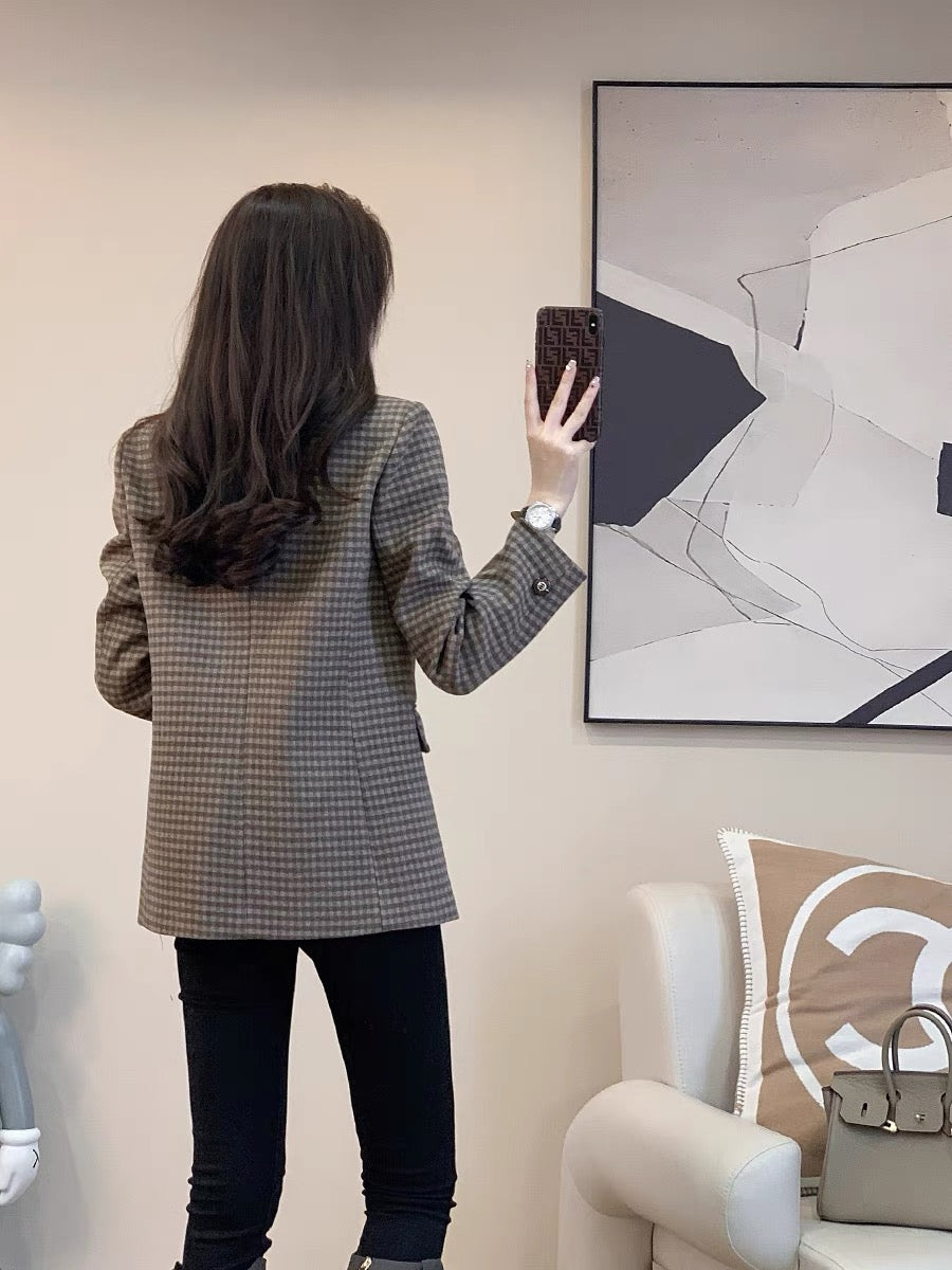 2022 autumn and winter new French retro temperament light familiar style