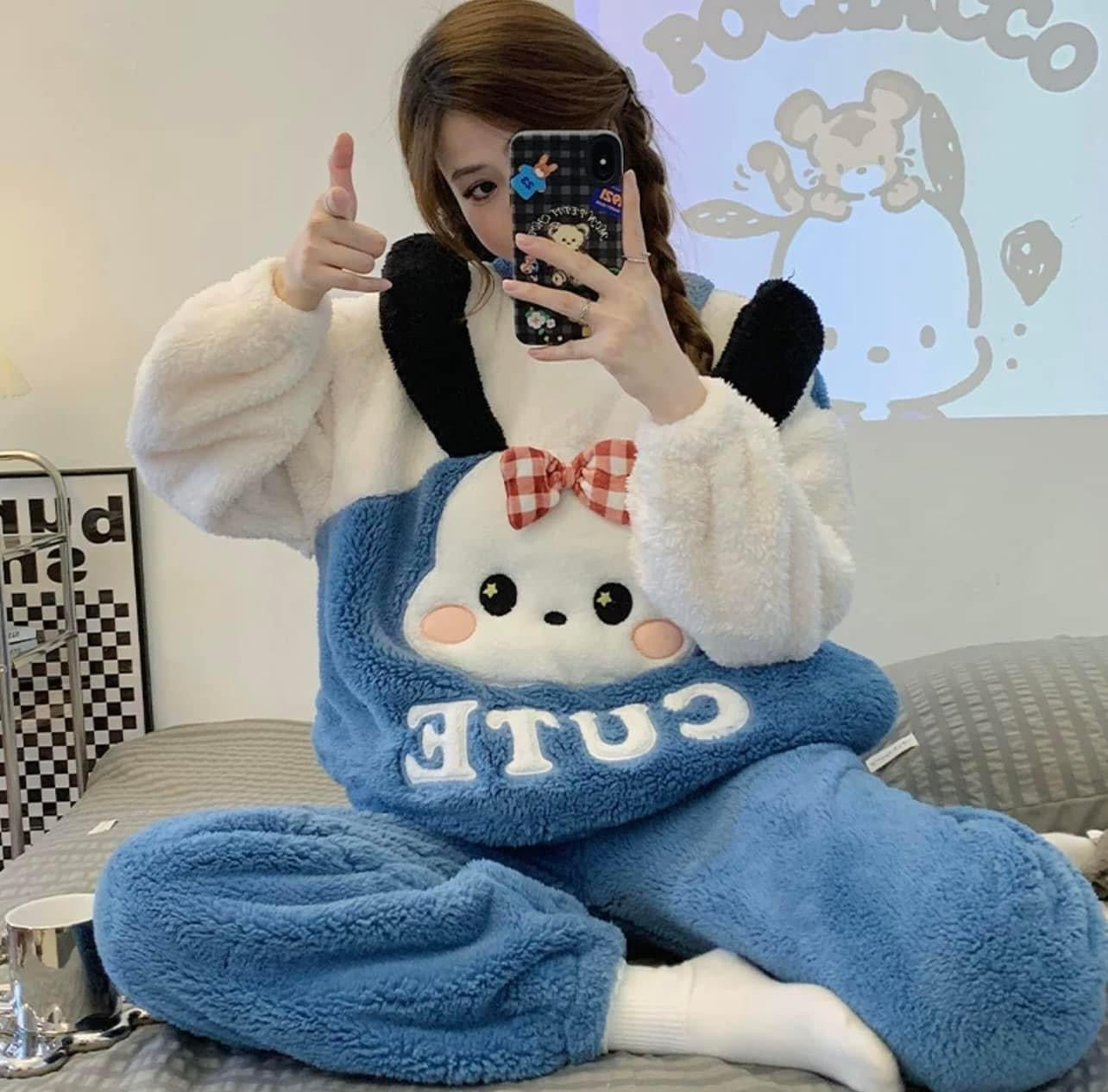 2022 new coral fleece pajamas women's autumn and winter thickened cute cartoon flannel home clothes casual suit winter