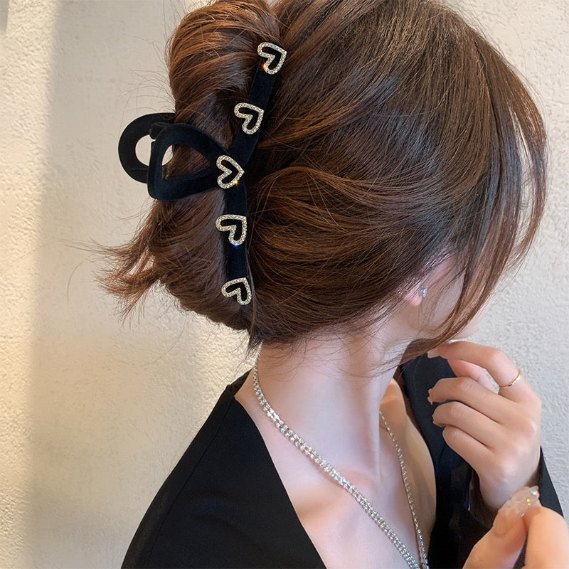 Love rhinestone velvet grab clip large clip headdress hair clip back of the head plate hair female hair accessories high-end shark clip