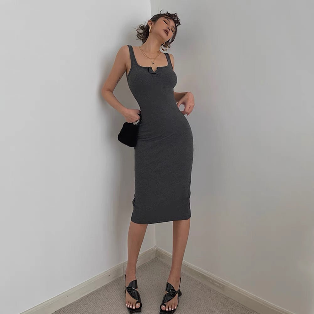 Homemade suspender slit skirt low-cut lining collarbone waist slimming S-shaped giant sexy hot girl Kardashian dress