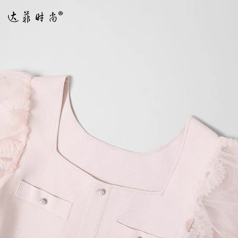 2022 summer new fashion and elegant lantern sleeves knitted waist and large swing embroidered mesh temperament women's dress