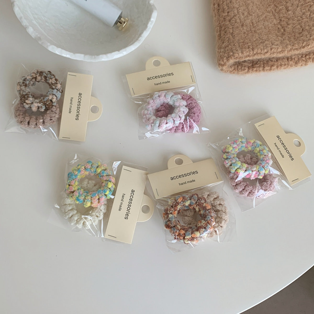Crushed cream peanuts~2 packs Versatile plush velvet phone ring hair rope without trace does not hurt hair head rope hair accessories autumn and winter