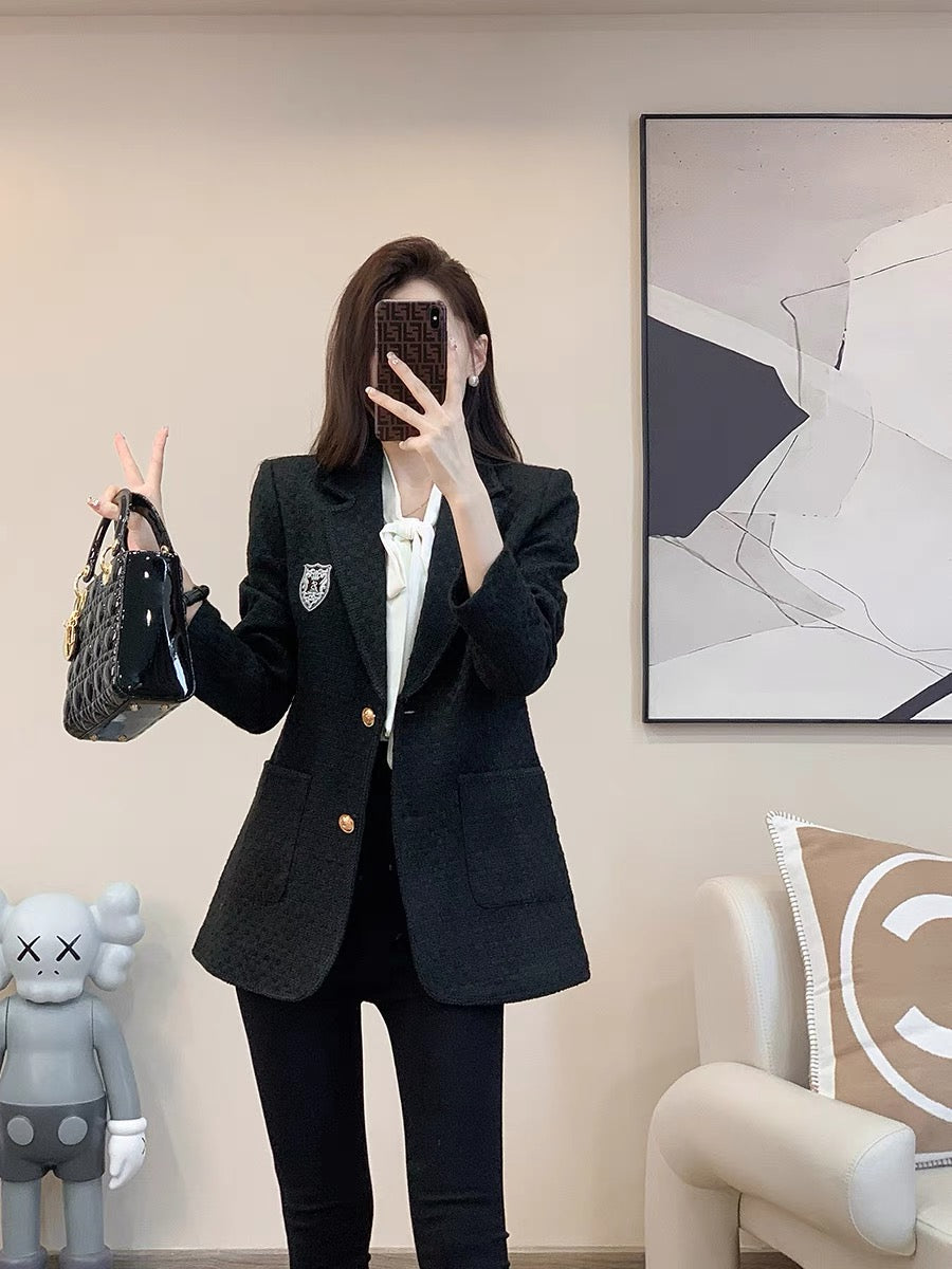 French temperament college style suit top women's 2022 autumn and winter new high-end fashion casual small suit jacket