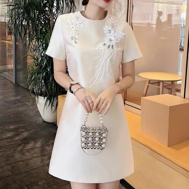 High-quality heavy industry beaded rhinestones three-dimensional flowers light luxury ladies temperament party banquet small dress dress female 8221