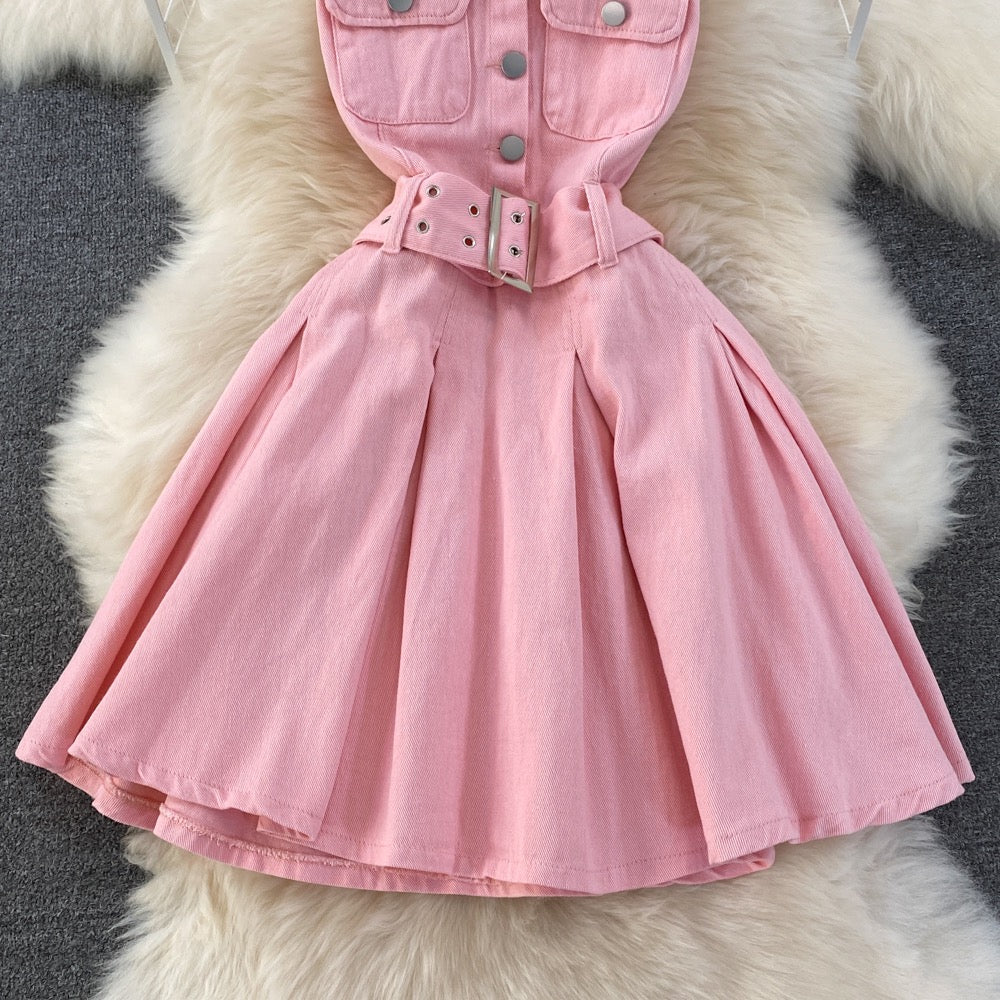 Summer hot girl sexy denim skirt design sense hanging neck waist short section small a-line fluffy pleated dressy