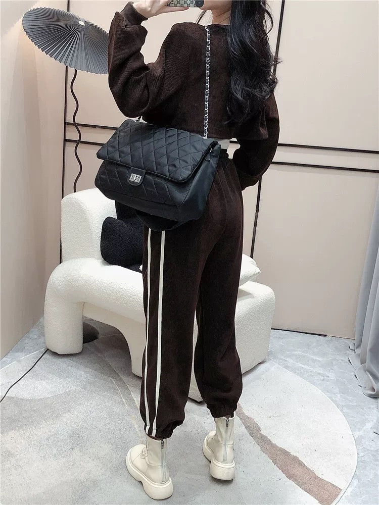 Autumn net red hot girl fried street sports suit women's long-sleeved blouse letter vest chenille leggings three-piece set