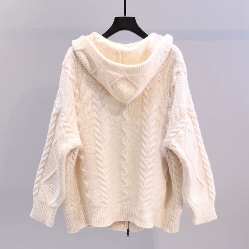 Diamond-shaped hooded twist sweater jacket women's autumn and winter 2022 new retro loose lazy wind zipper knitted cardigan