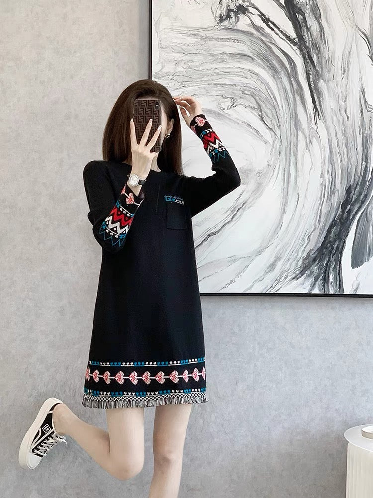 Spring and autumn knitted bottoming dress women's 2022 new autumn and winter French temperament autumn sweater skirt