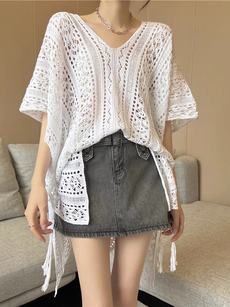 Hollow V-neck knitted sweater women's summer 2022 new design thin section lace-up sunscreen air-conditioning blouse