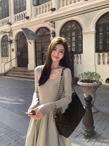 MULVAN square neck long-sleeved knitted dress for women, French style, high-end, waist slimming, A-line splicing long skirt (S0604)