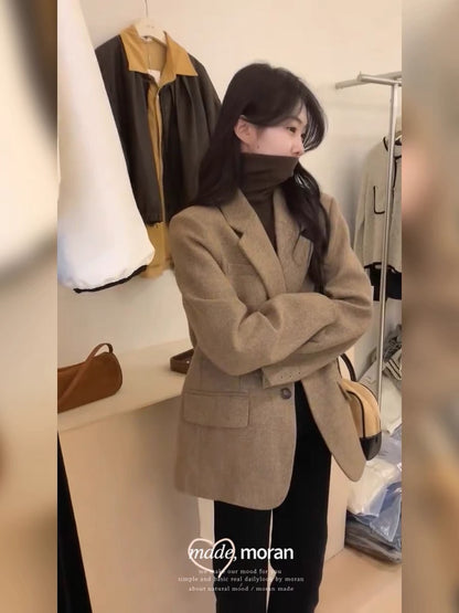 Retro high-end woolen suit jacket autumn and winter thick woolen casual small suit short coat temperament for small people