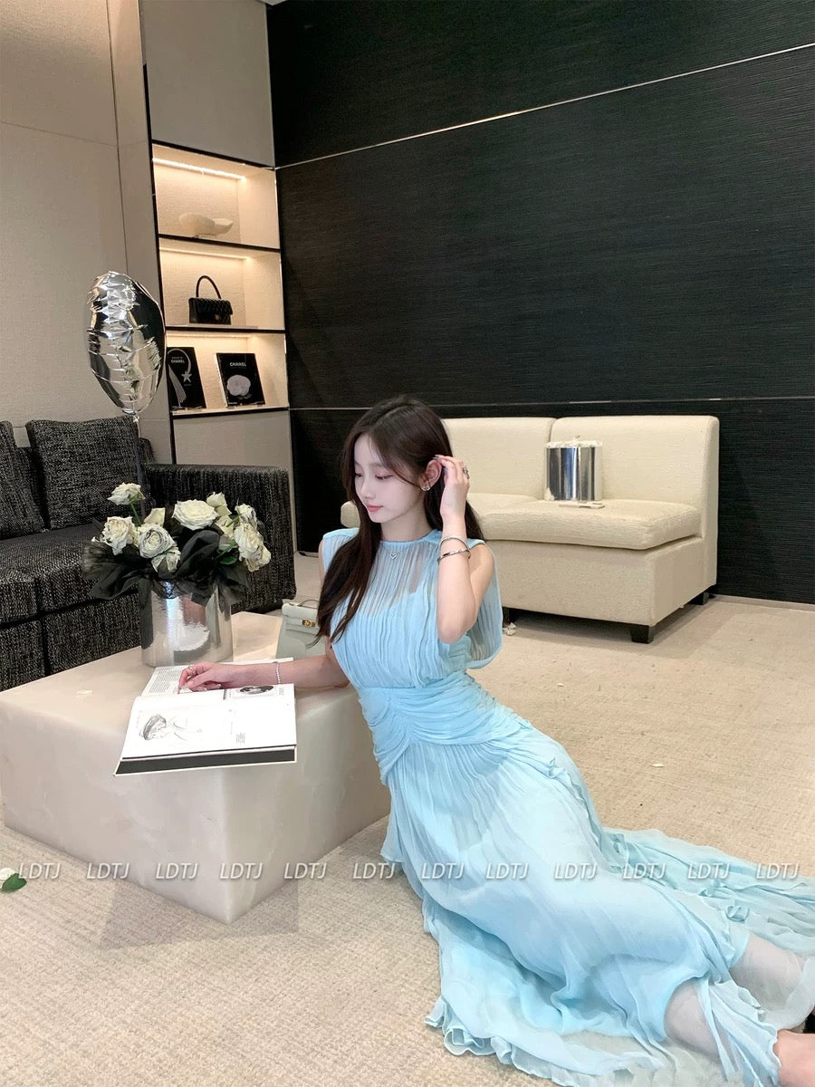 LDTJ Haute Couture 23 Autumn and Winter New Elegant Fairy Sleeveless Vacation Pleated Waist Tencel Broken Print Dress