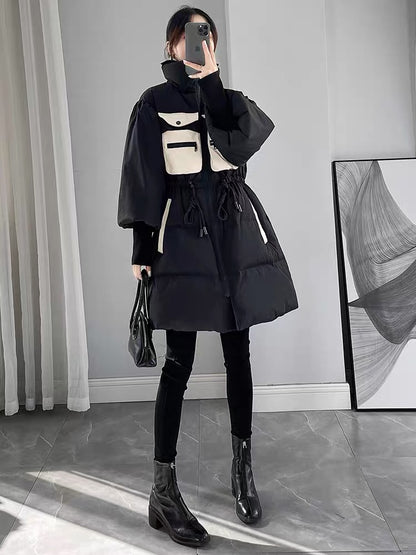Black stand-up collar waist down jacket for women winter 2023 new design contrasting color mid-length 90 white duck down jacket
