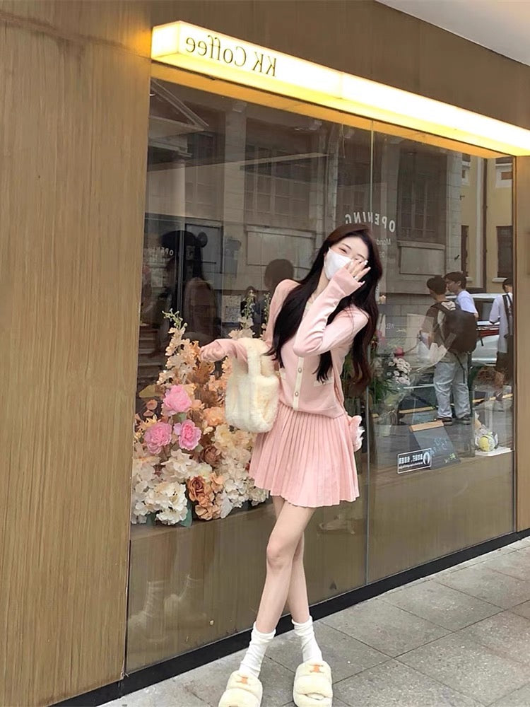 Autumn wear a complete set of pink milk sweater cardigan pleated skirt suit female niche gentle temperament two-piece set