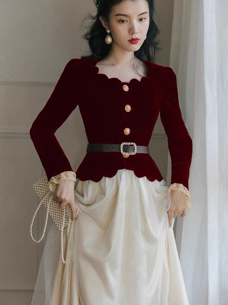 2022 autumn and winter new French retro waisted short velvet top with apricot mesh skirt two-piece set