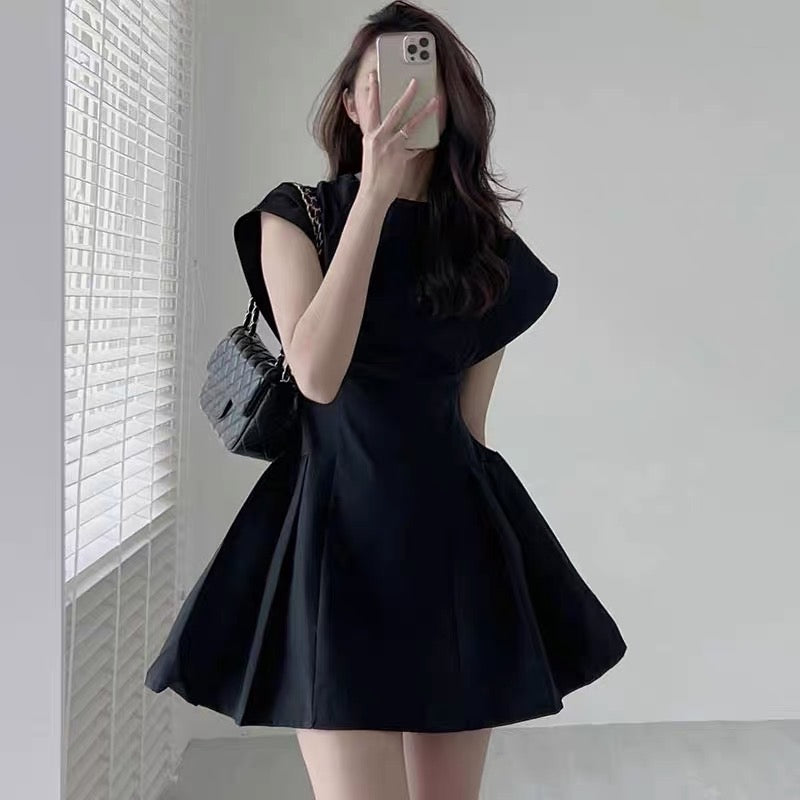 Korean chic summer elegant temperament round neck solid color waist slimming flying sleeves A-line dress skirt female