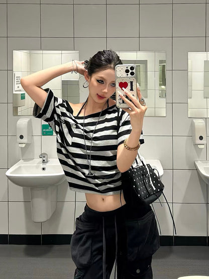 Baobaotang Women's Summer Off-Shoulder Short-Sleeve T-Shirt – American Retro Style, Black & Grey Color-Block Stripes, Slim-Fit, Flattering & Chic
