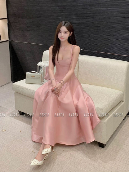 LDTJ Haute Couture 23 Autumn and Winter Xindi or French Retro Hepburn Square Neck Waist Slim Dress Suspender Dress for Women