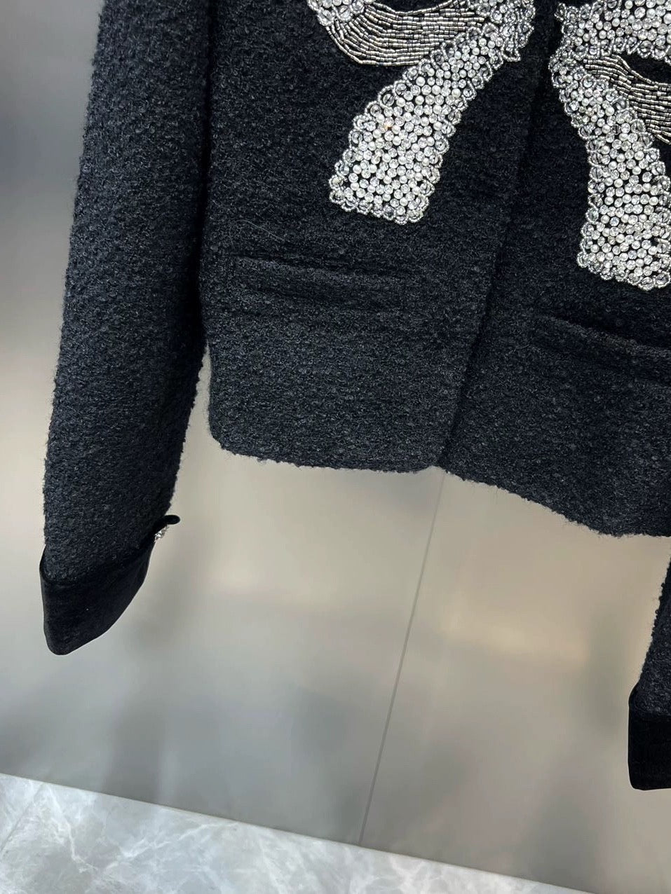 Net red pomelo MM 2023 autumn velvet lapel long-sleeved diamond-studded bead bowknot celebrity daughter style coat