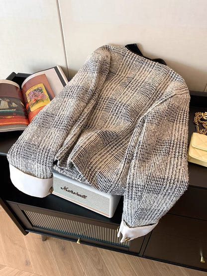 French contrasting color splicing tweed short coat for women autumn and winter 2023 new temperament socialite small fragrant style slimming top