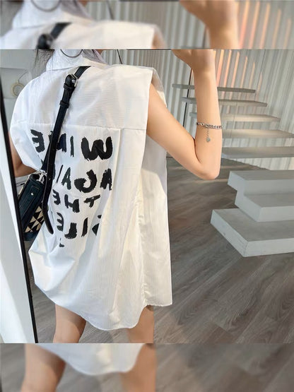 Mrs. fashionable sleeveless shirt and shorts two-piece set for women summer wear 2023 new loose casual Internet celebrity suit trend (S026)