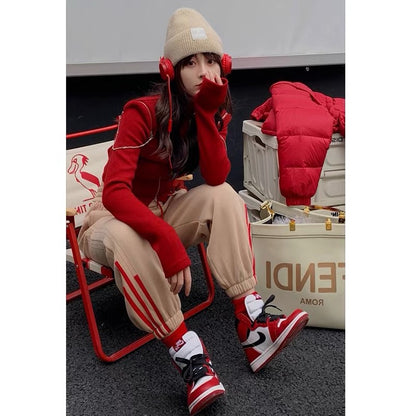 Red sports casual suit for women in autumn and winter New Year clothes, high-end fashionable velvet sweatshirt and leggings pants two-piece set