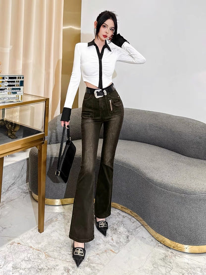Queen of Hanyi Contrasting Color Stitching Shirt 2023 Autumn New Design High-quality Trumpet Sleeve Short Top