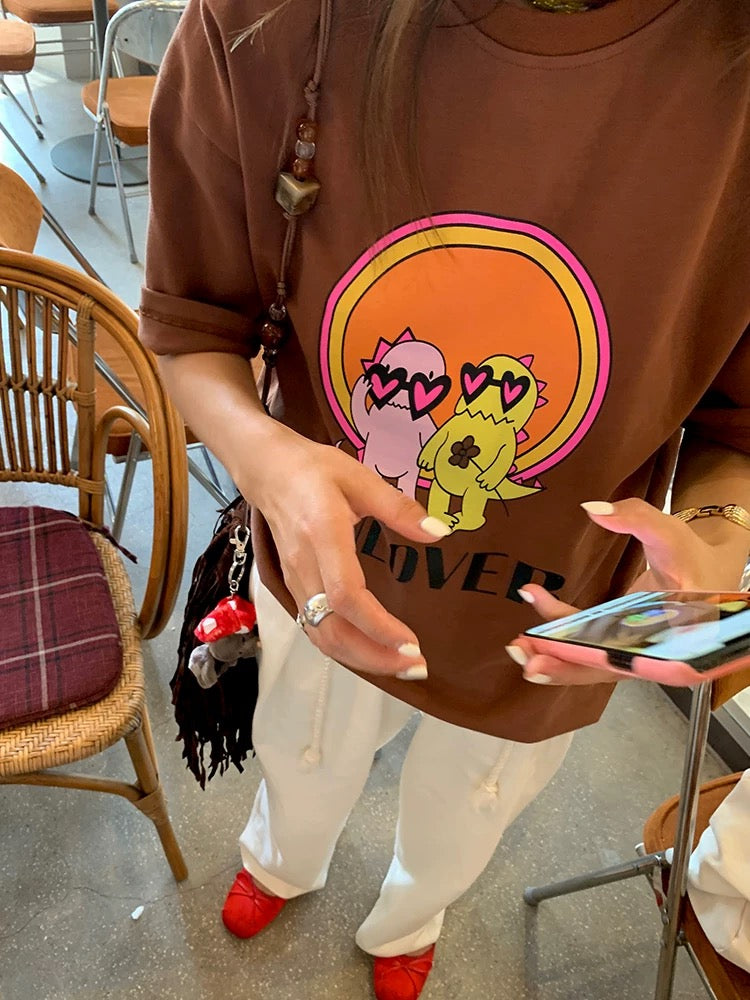 Luoluo Xianjie Tops Women Summer 2024 New Loose Design Niche T-shirt Small Men Coffee Color