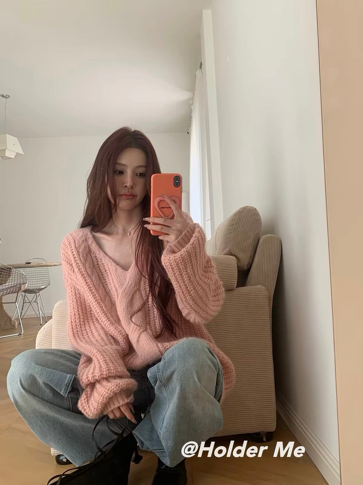 HOLDER South Korea 2026 New Collection: Women’s Relaxed-Fit V-Neck Cable-Knit Pullover – Effortless, Laid-back Style for Autumn