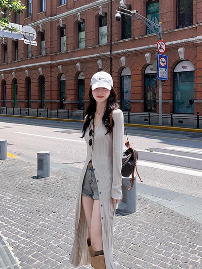 MULVAN Black V-neck Mid-Length Knitted Cardigan Women's 2023 Autumn Slim Fit Lapel Over-the-Knee Jacket (S0550)