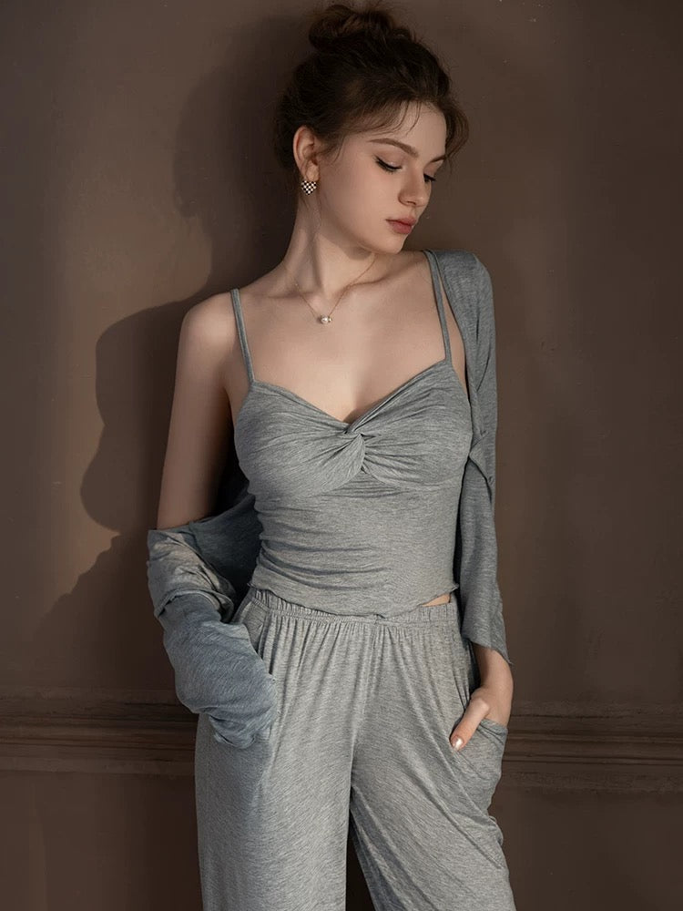 Forced to sell pajamas for women, autumn new model modal suspenders, sexy pure lust style with breast pads, three-piece home clothes set