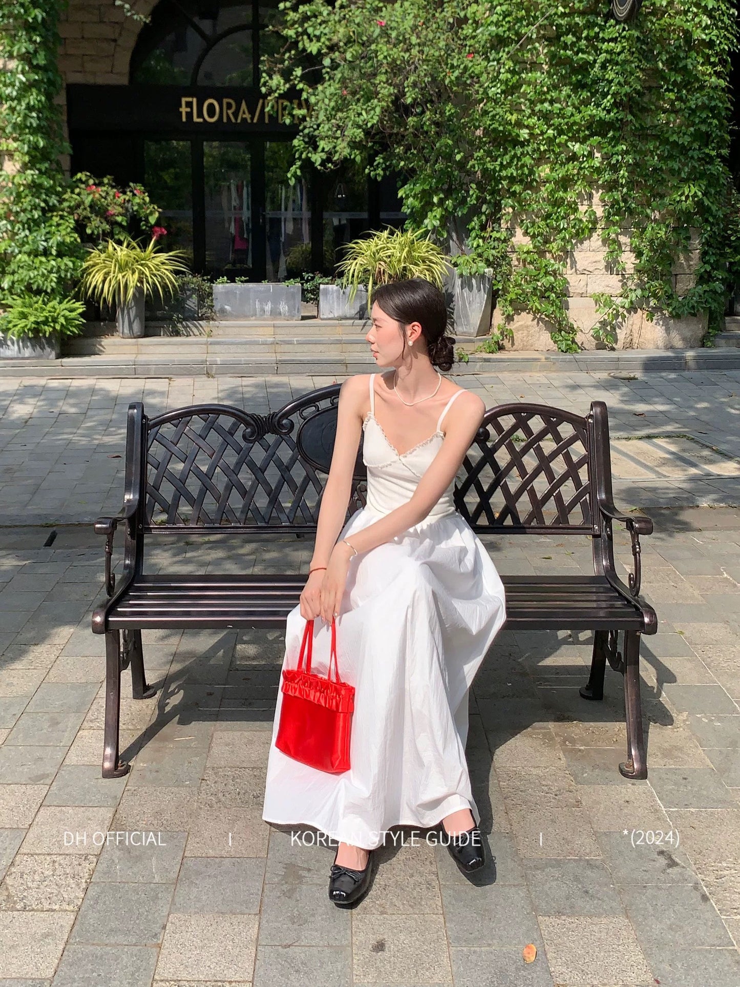 DH OFFICIAL Big Flower [Lisbon Summer] Flying in the White Clouds Spliced Suspender Dress