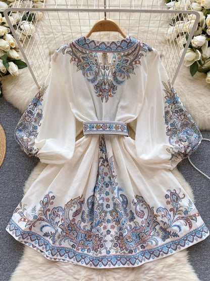 Light luxury French court style printed dress for women V-neck puff sleeve waist design niche celebrity temperament dress