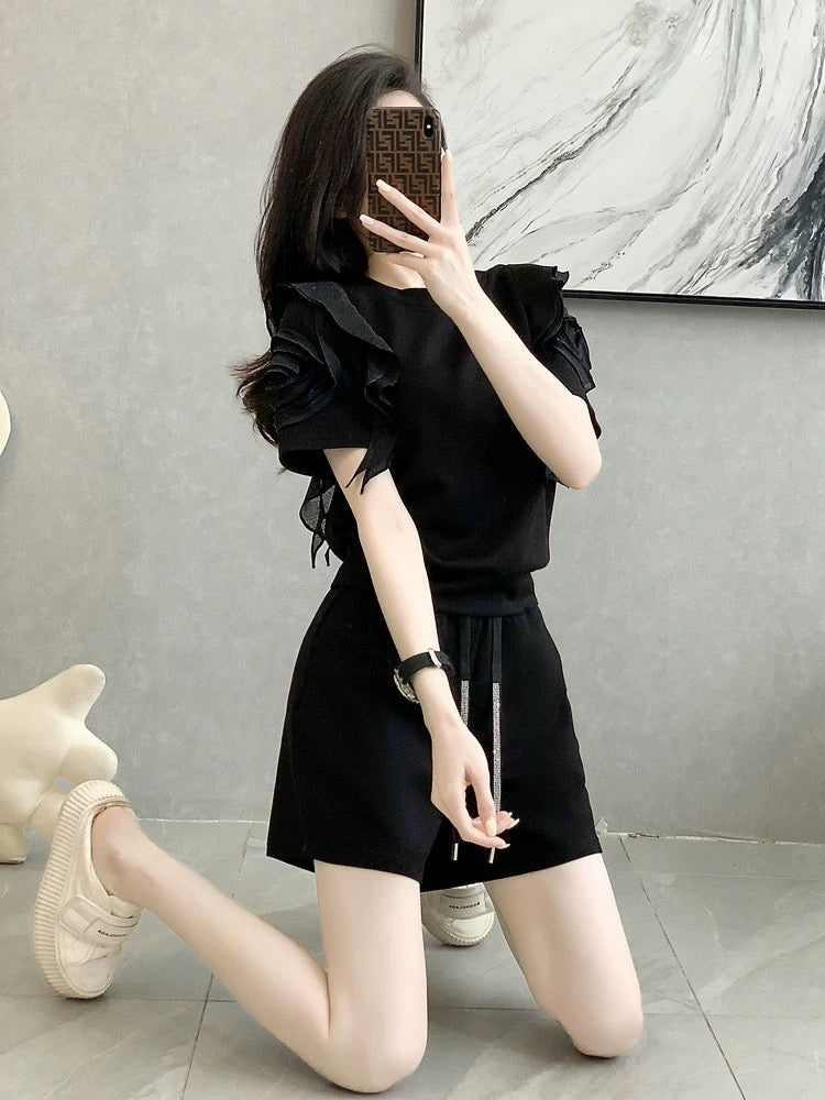 This year's popular fashion shorts suit women's summer dress is slimming and flesh-covering high-end fashion short-sleeved casual sports two-piece set