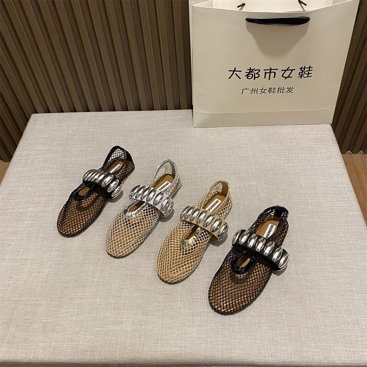 French evening style flat-bottomed niche fairy shoes for outdoor wear 2025 new summer mesh hollow Mary Jane sandals