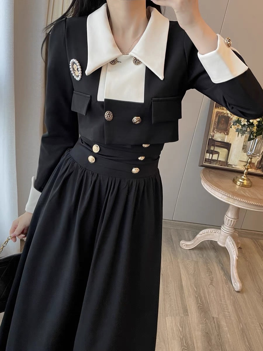French retro small fragrance square collar dress women's 2023 autumn new Hepburn style high-level high-waisted dress