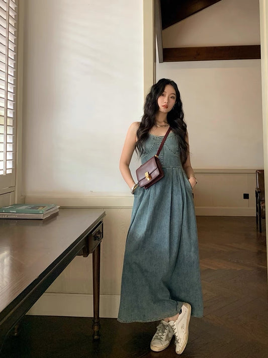 Ren Xiaoyi Retro Blue Denim Suspender Skirt Female 2023 Autumn New High Waist Swing Skirt Slender Long Dress