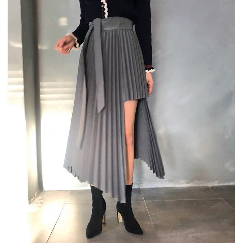 2023 Hong Kong style retro high waist temperament ins super popular a line spring new pleated half skirt for women in spring and summer T3485